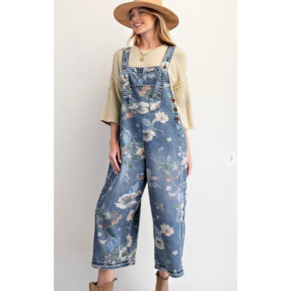 5. Easel Medium Denim Floral Overalls Ralaxed Oversize Cropped NEW - Picture 1 of 3